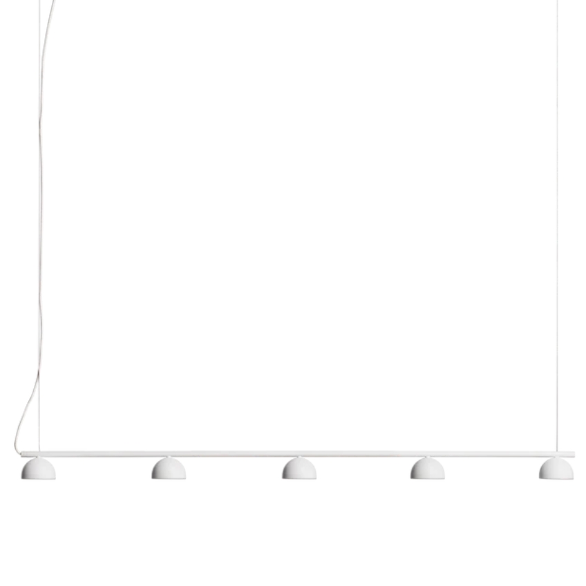 Northern Bílé kovové závěsné LED světlo Blush 150 cm Northern